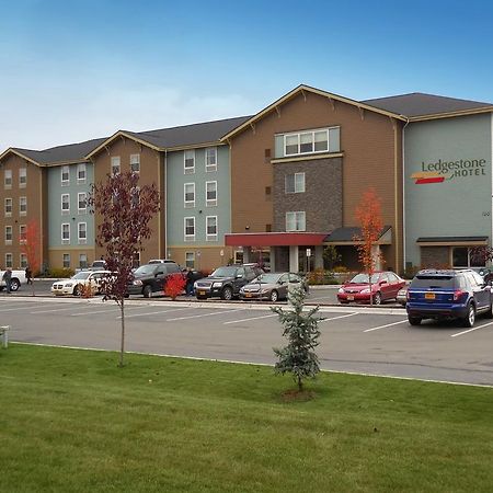 Ledgestone Hotel Elko Exterior photo