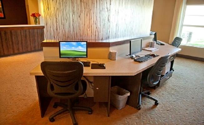 Ledgestone Hotel Elko Interior photo